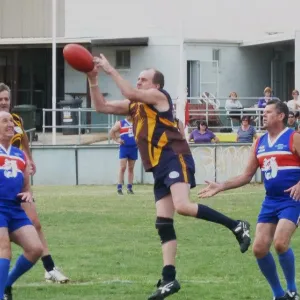 2012_04_01_47s_vs_glenorden_005.jpg
