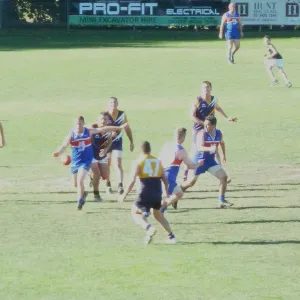 2012_04_15_round_2_35s_vs_moorabool_valley_011.jpg