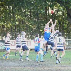 2012_06_03_47s_vs_geelong_020.jpg