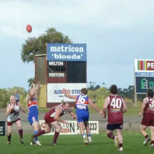 2012_06_18_35s_45s_vs_melton_018.jpg