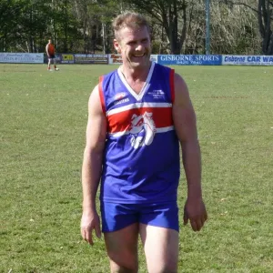 2013_round_10_45s_vs_gippsland_010.jpg