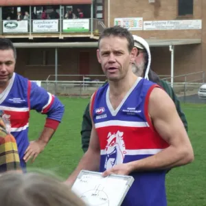 2013_round_5_35s_and_45s_vs_geelong_004.jpg