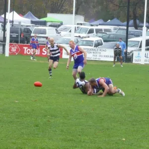 2013_round_5_35s_and_45s_vs_geelong_010.jpg