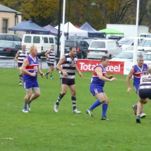 2013_round_5_35s_and_45s_vs_geelong_014.jpg