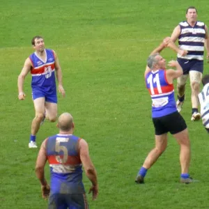 2013_round_5_35s_and_45s_vs_geelong_028.jpg