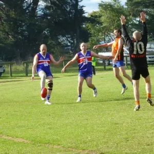 2015_05_31_round_4_45s_vs_gippsland_019.jpg