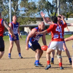 2018_07_22_round_8_35s_vs_sunshine_heights_017.jpg