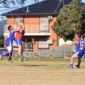 2018_07_22_round_8_35s_vs_sunshine_heights_038.jpg